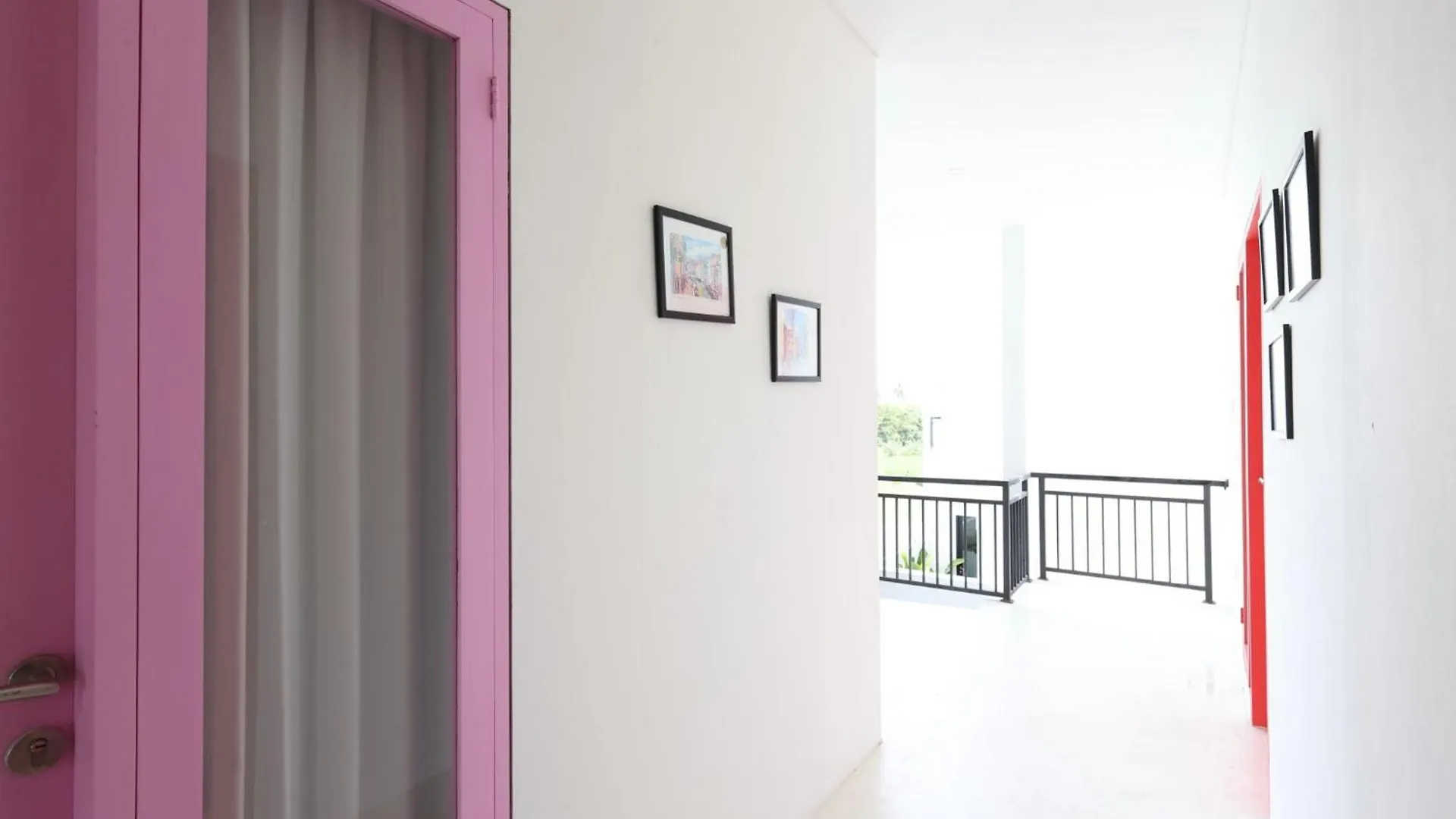 Elias House In Gang Mango Bed & Breakfast Canggu  Indonesia